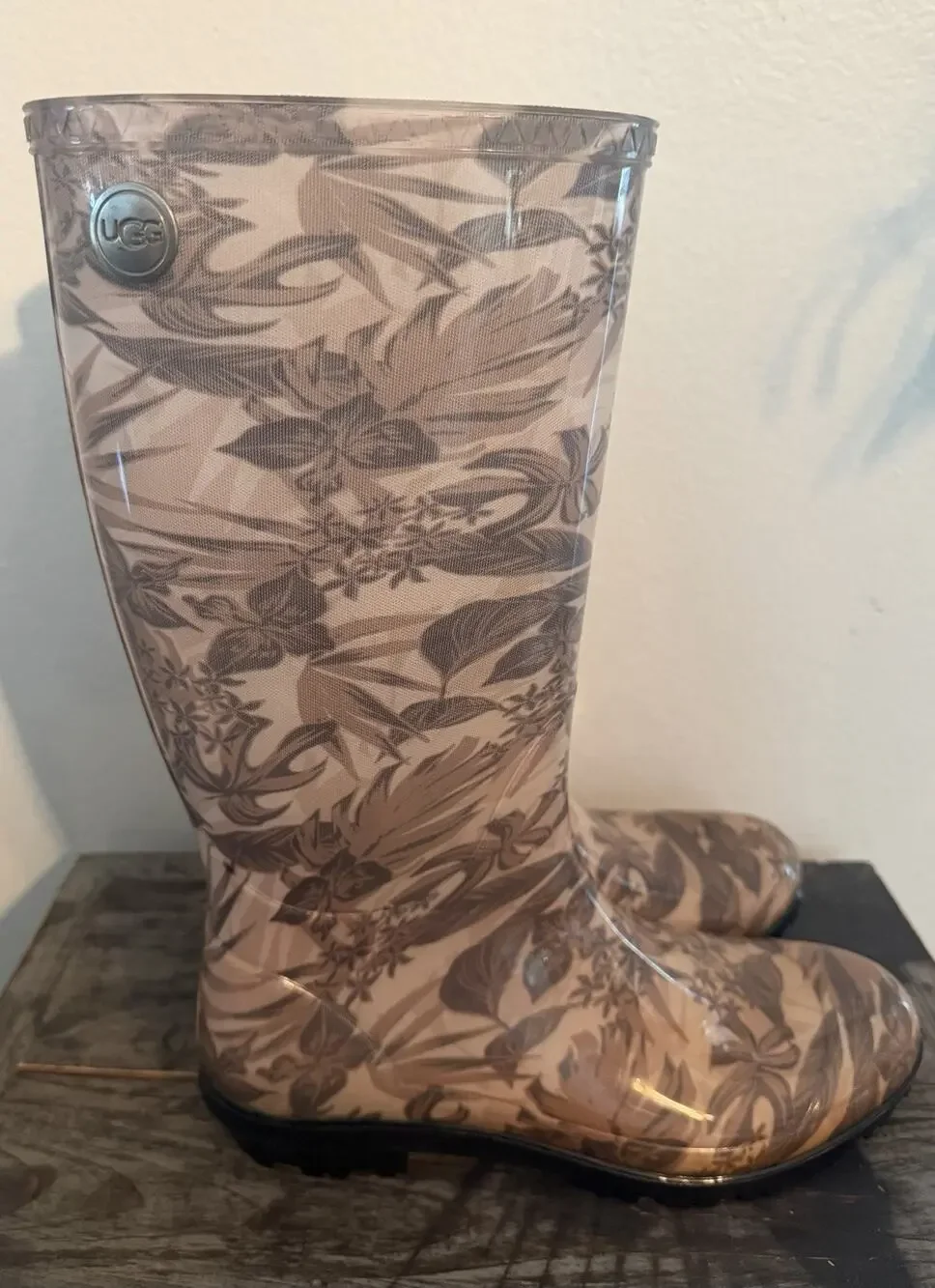 Ugg Women Boots Shaye Island Floral Rain Boot Tropical Asphalt Black Tan Size 9